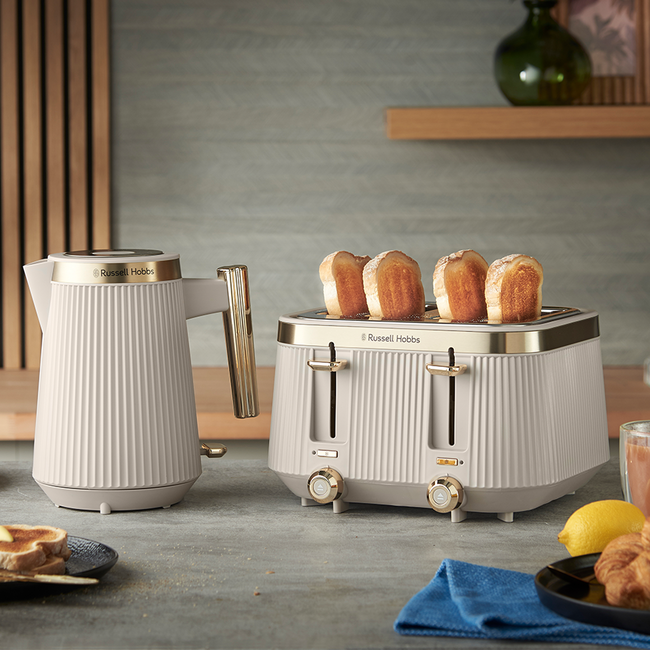 RUSSELL HOBBS BRONTE STONE 4 Slice Toaster